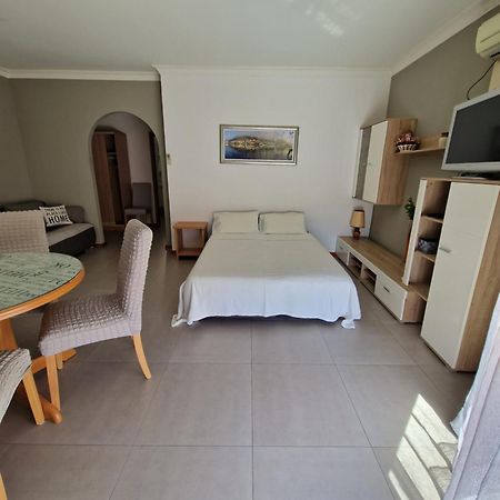 Australia Villa מאקרסקה חדר תמונה