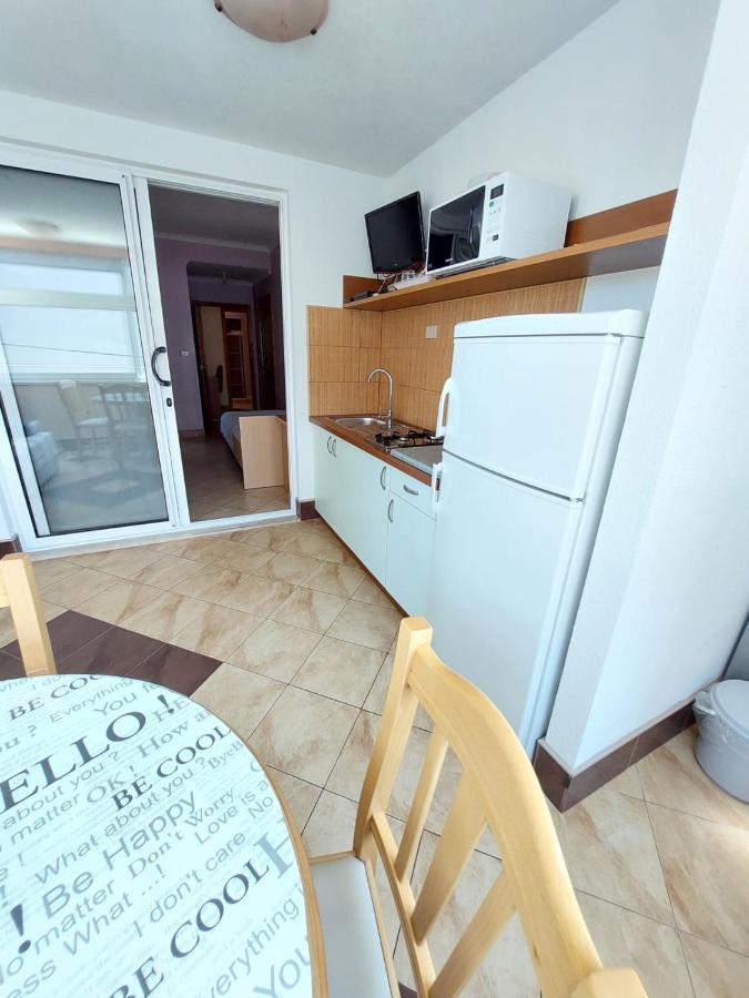 Australia Villa מאקרסקה מראה חיצוני תמונה