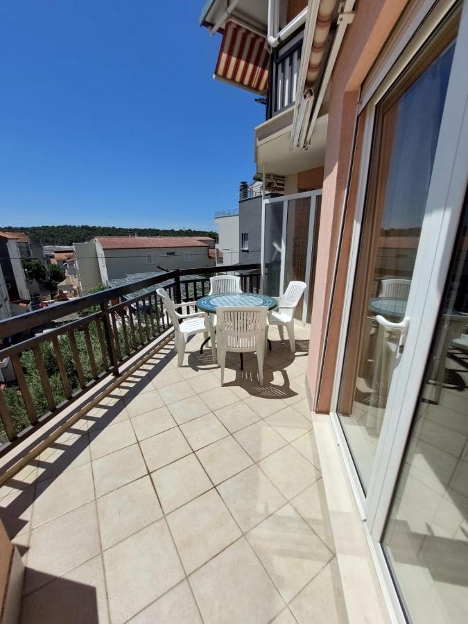 Australia Villa מאקרסקה מראה חיצוני תמונה