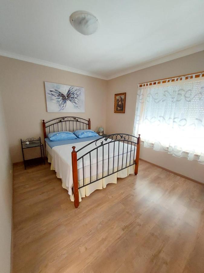 Australia Villa מאקרסקה מראה חיצוני תמונה