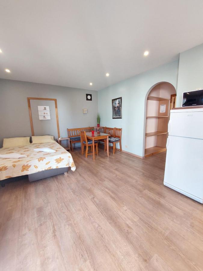 Australia Villa מאקרסקה מראה חיצוני תמונה